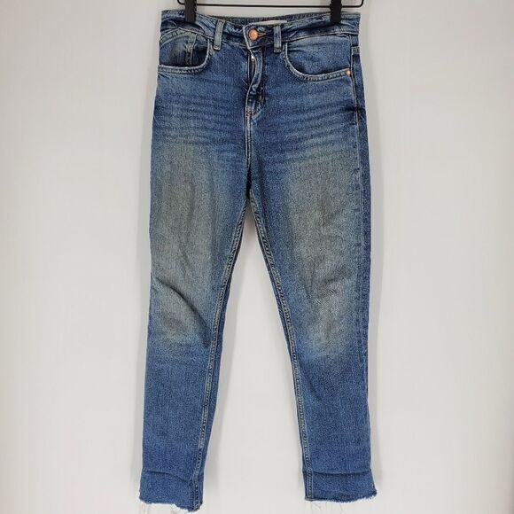 Zara raw hem jeans straight skinny 2 - Picture 1 of 4